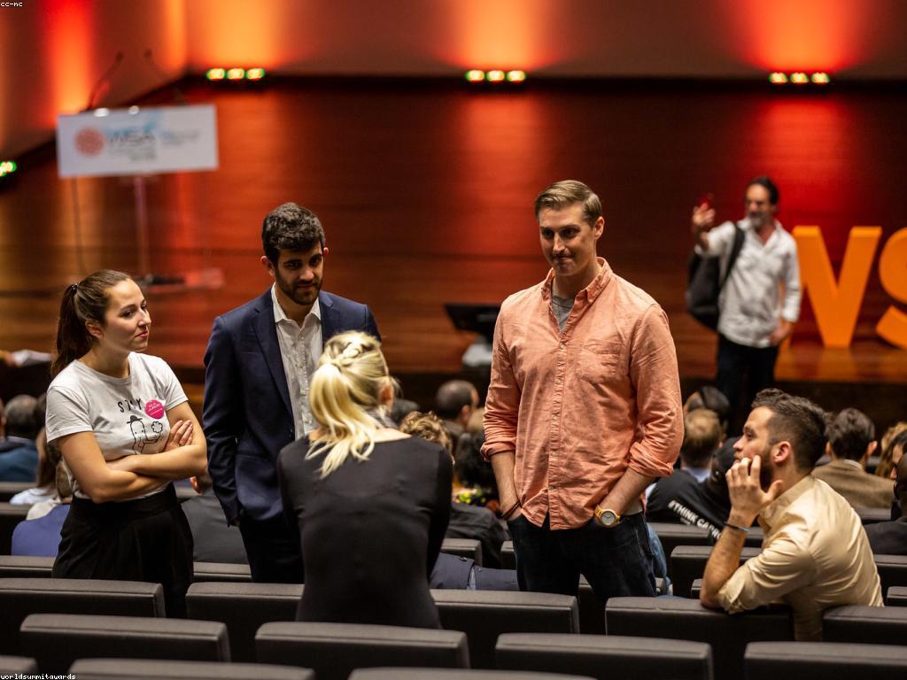 ការប្រែប្រួលរបស់សម្រង់ល្បែងនៅកម្ពុជា