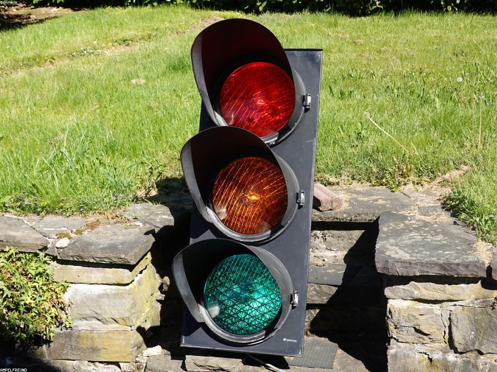 ការប្រែប្រួលរបស់សម្រង់ល្បែងនៅកម្ពុជា